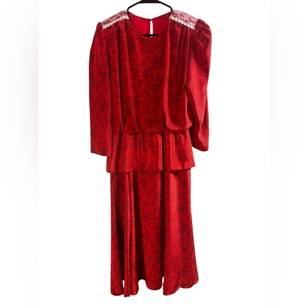 1980’s Vintage Dave & Johnny Red Peplum Midi Dress Red Floral Print with Lace​